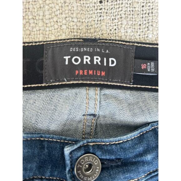 Torrid Sky High Skinny Crop Jeans Size 16 - Picture 5 of 7